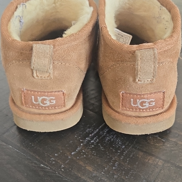 UGG Chestnut Suede Ankle Boots - Picture 3 of 3